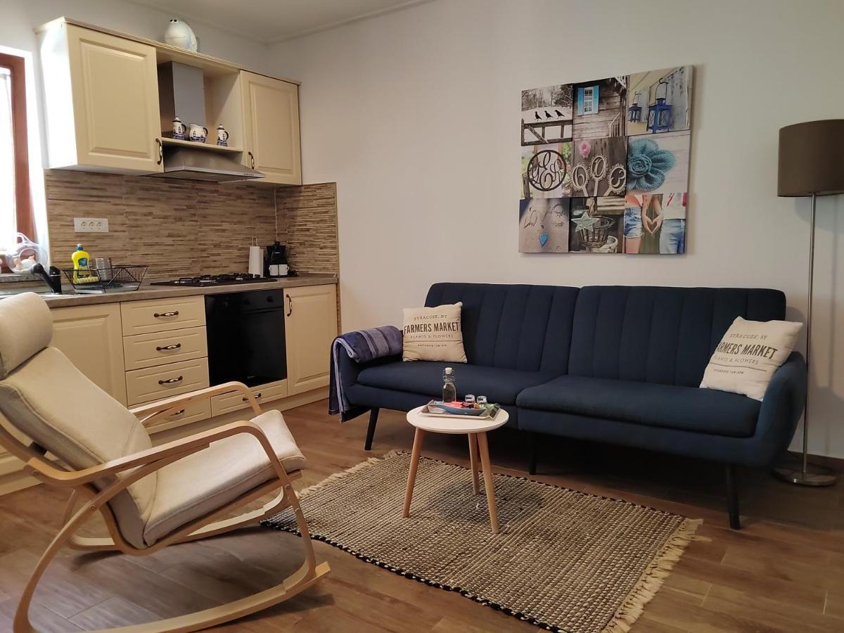 Relax Green House 로비니 외부 사진